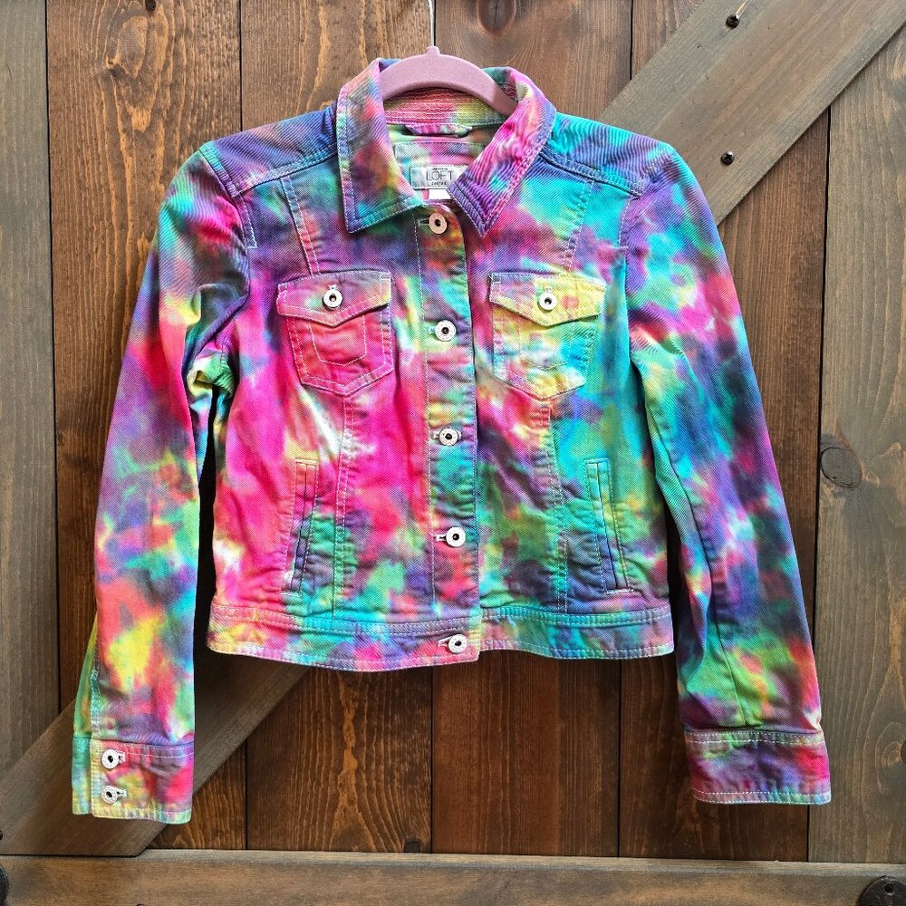 Tie-Dye Ann Taylor Loft Cotton Jacket in Size 8 Petite